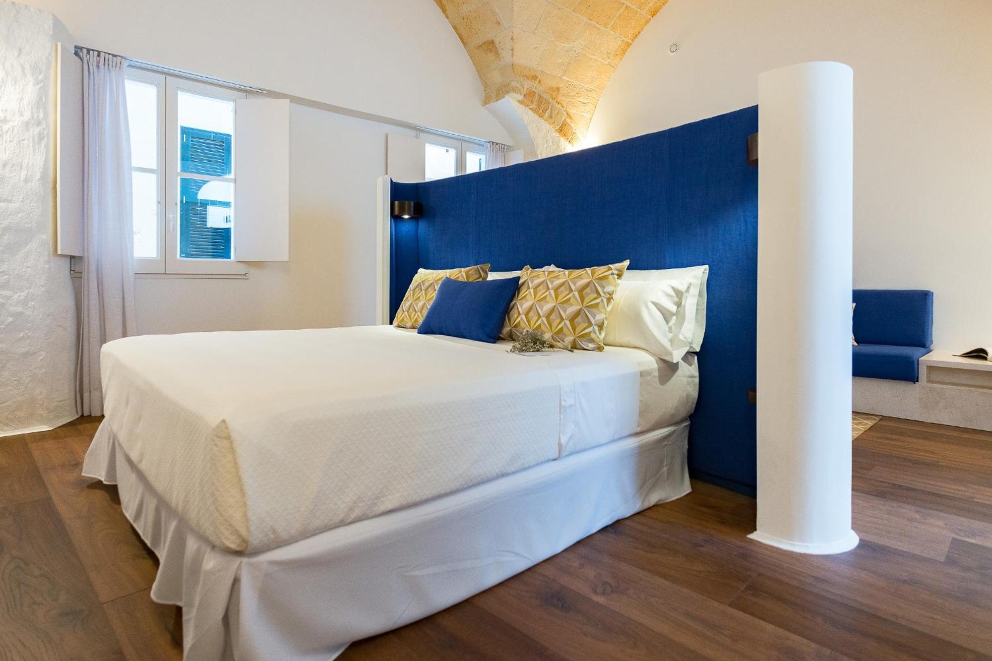 Divina Suites Hotel Boutique - Adults Only Ciutadella  Exterior foto